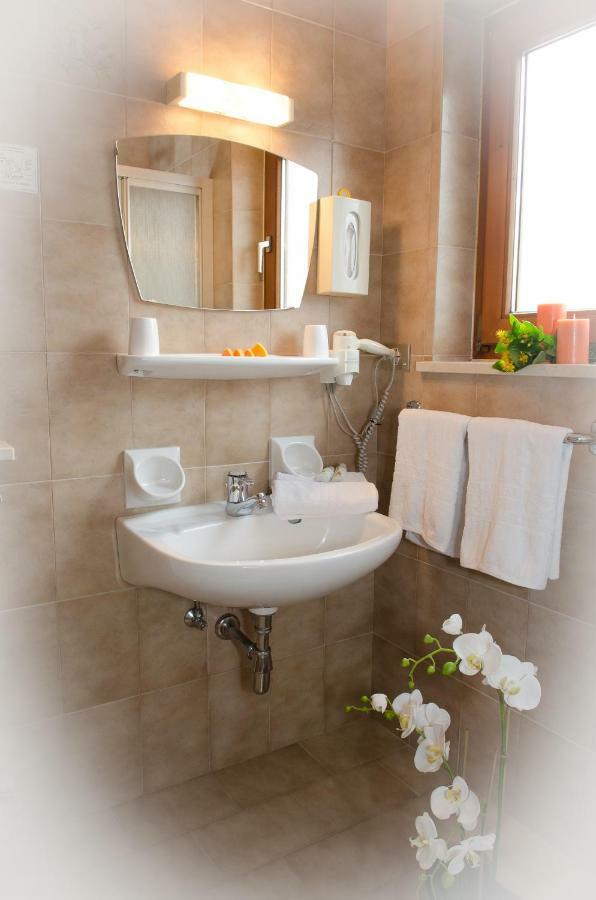 Pension Felseneck Hotel 3*